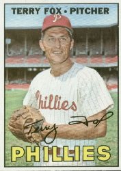1967 Topps Baseball Cards      181     Terry Fox